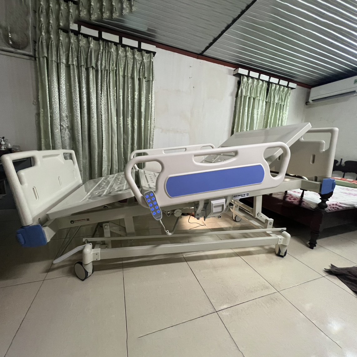 Giường Y Tế Điện Cao Cấp 5 Chức Năng TJM-GD08